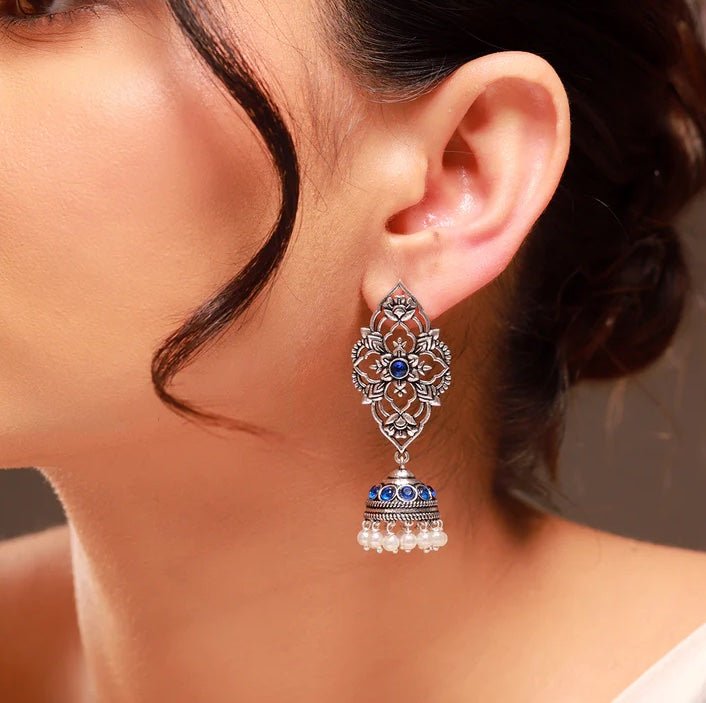 Earrings & Studs
