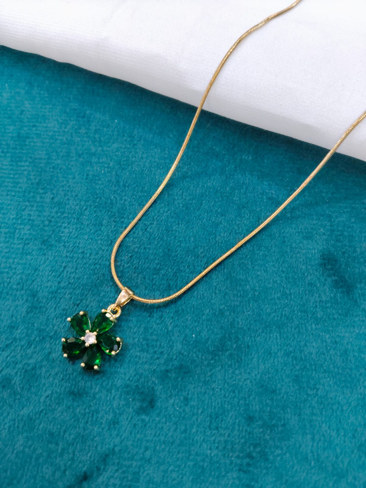 Classic Halo Pendant - Freshwater Pearl in Anti-Tarnish Yellow Gold | Waterproof Gold Jewelry