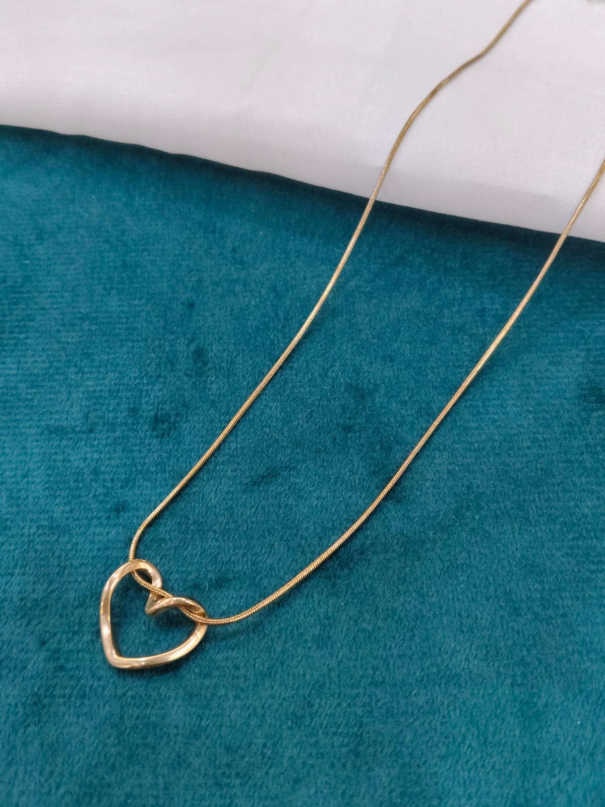 Elegant Star Pendant - Heart in Anti-Tarnish Yellow Gold | Gift for Her