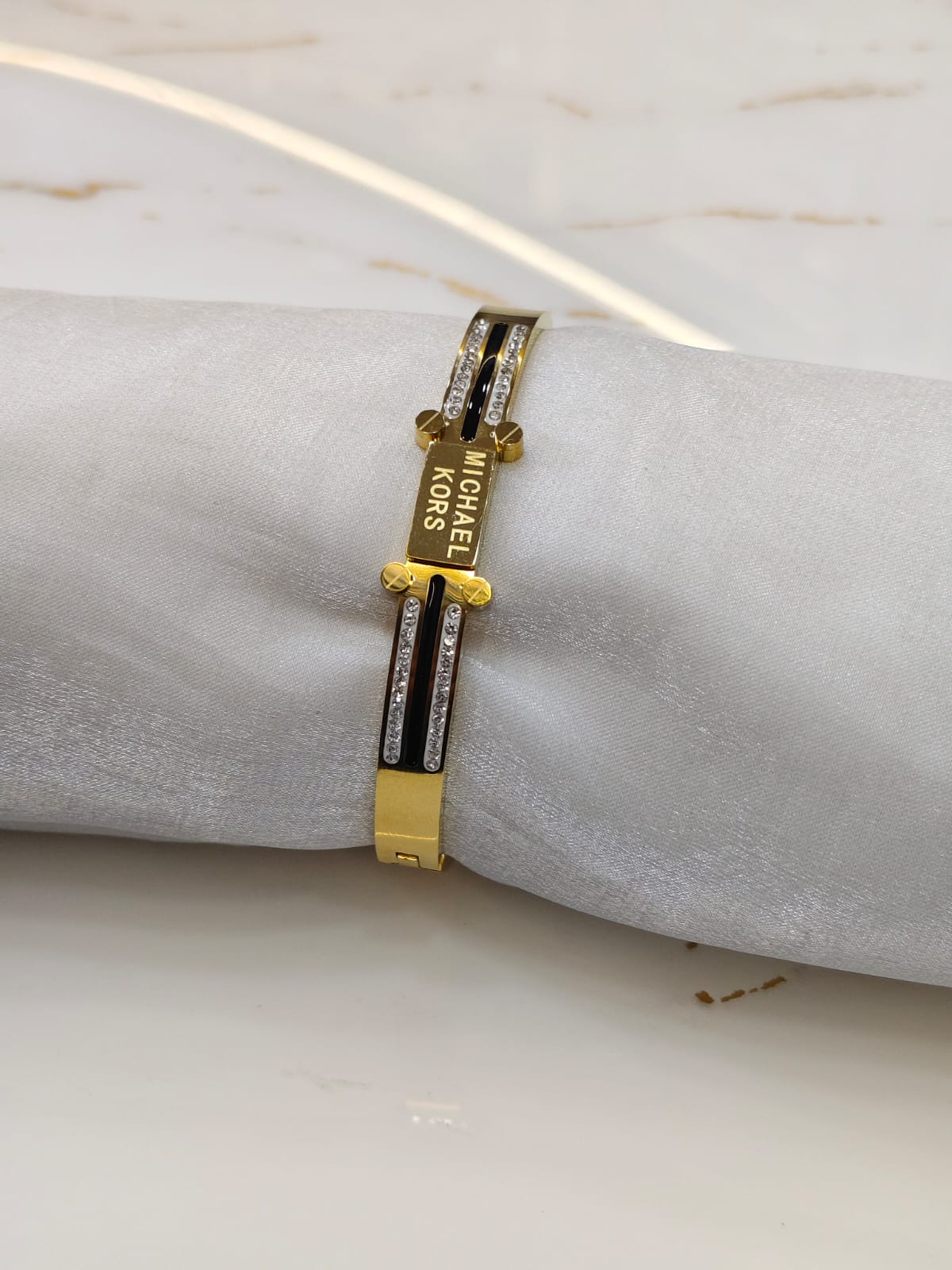Modern Non-Fading Stainless Steel Twisted Bracelet