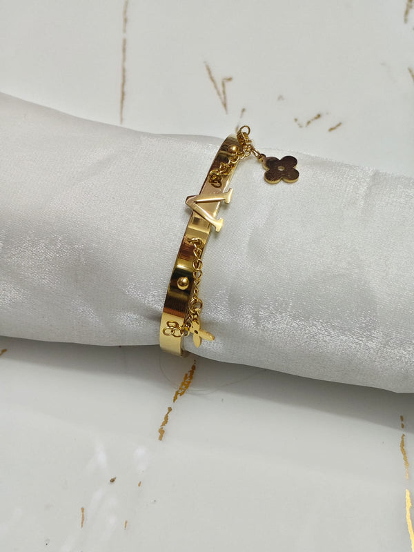Classic A Rustproof Gold Thread Bracelet