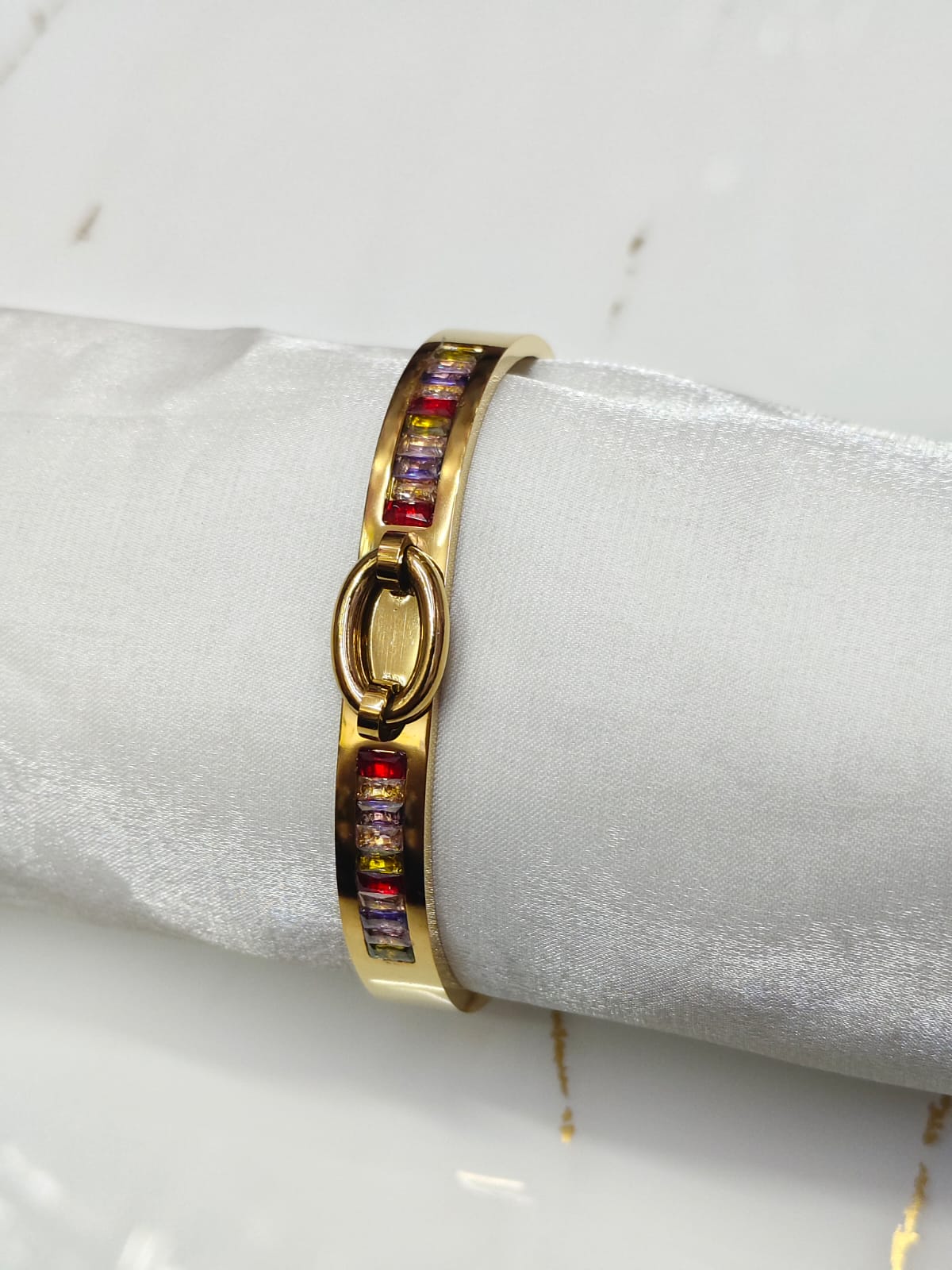 Graceful Rustproof Gold Mesh Bracelet
