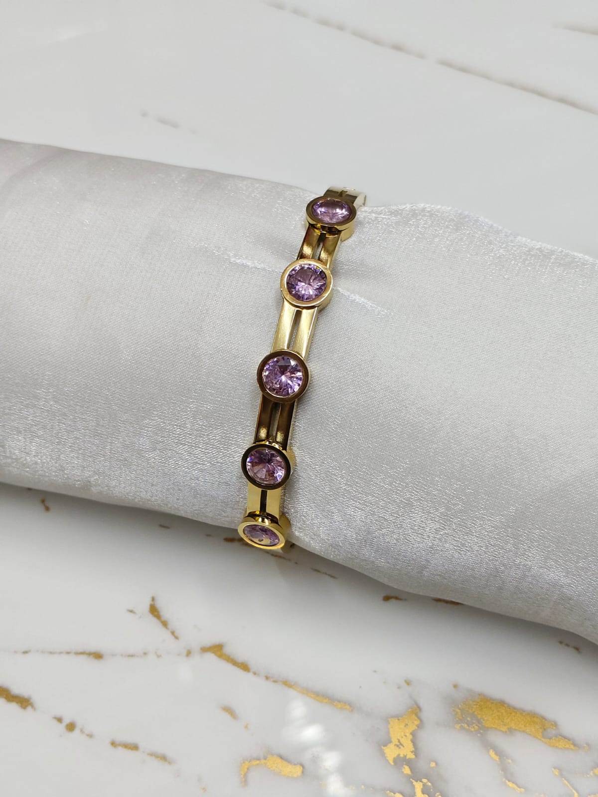 Classic Rustproof Platinum-Plated Link Bracelet