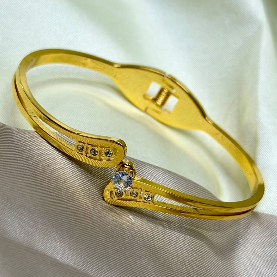 Delicate Stainless Steel Infant Kada