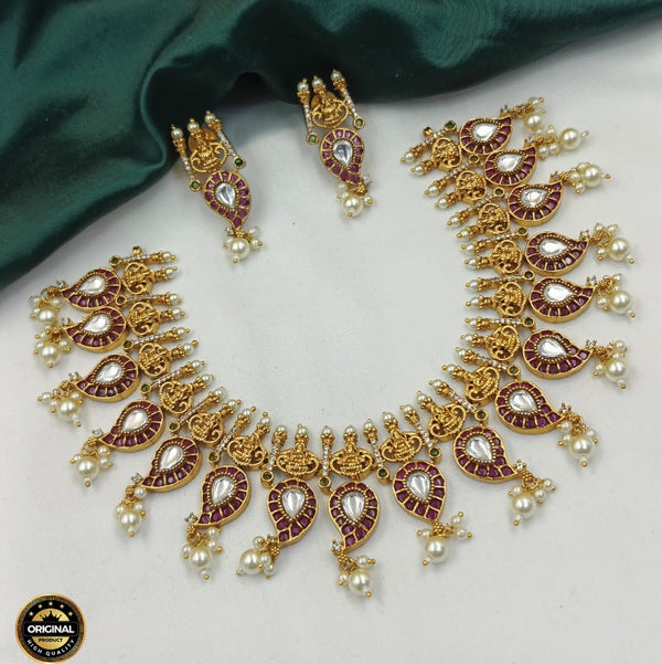 Heritage Gold Choker Set with Classic Kemp Stones and Pearl Drops