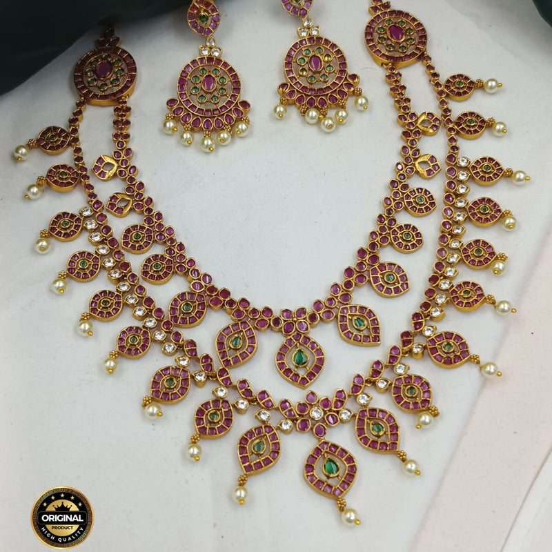Contemporary Geometric Gold-Plated Choker with Traditional Accents