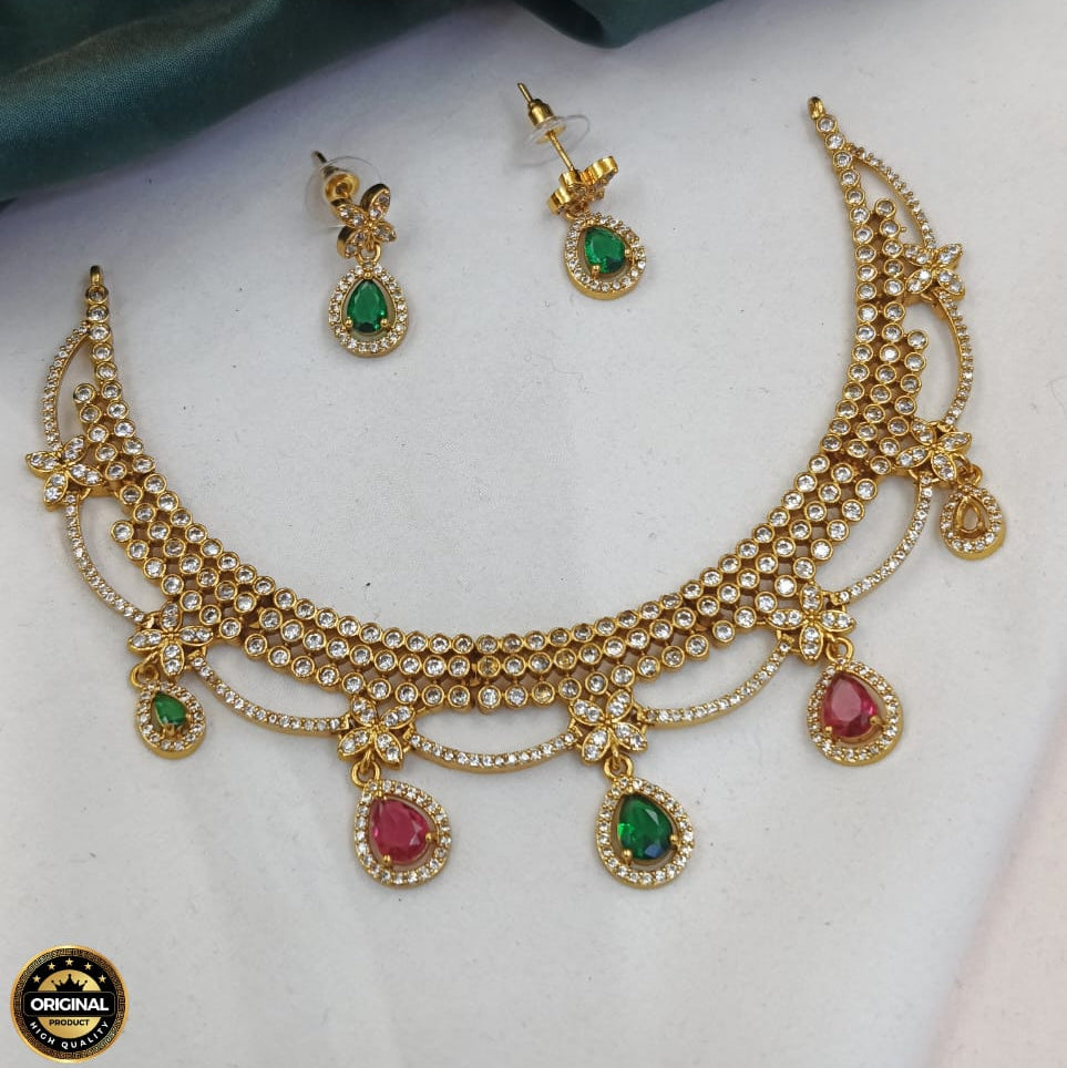 Textured Gold Mesh Collar Necklace Set with Delicate Ear Drops