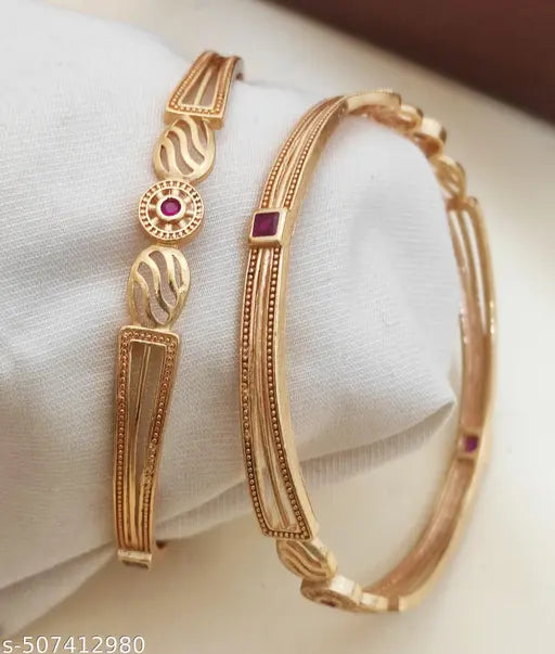 DAILY WEAR BANGLES.