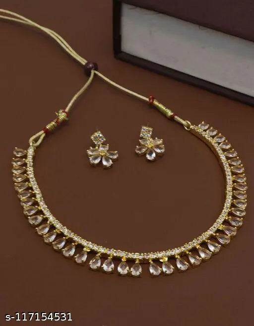 Pan necklace set